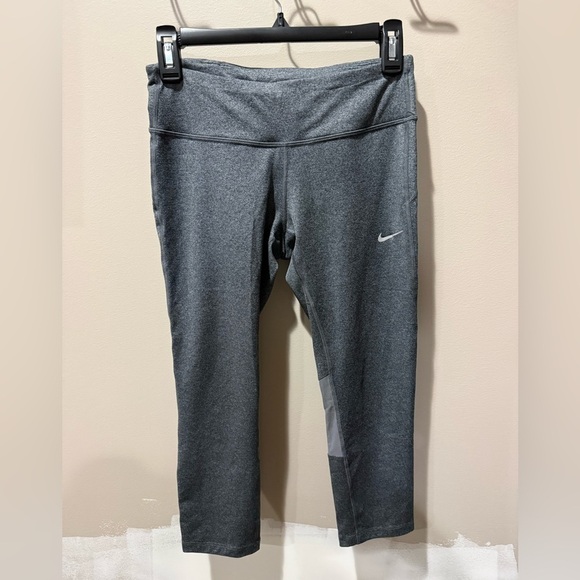 Nike Pants - Nike Dri-FIT Mid-Rise Crop Leggings